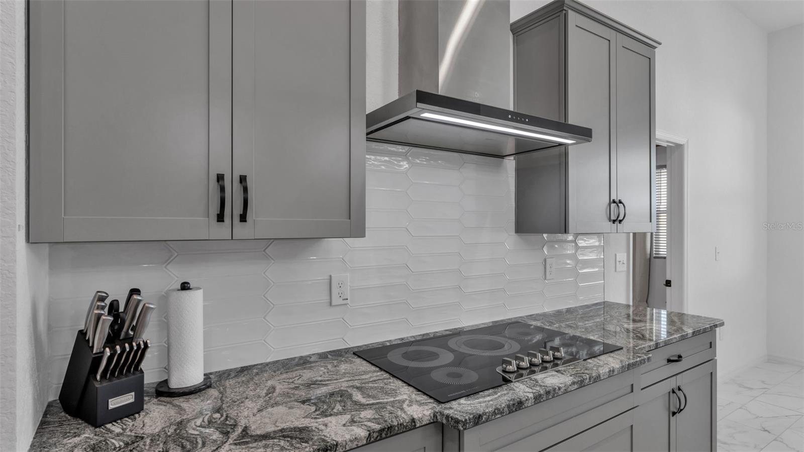 SAND LAKE GRVS PH I - Residential