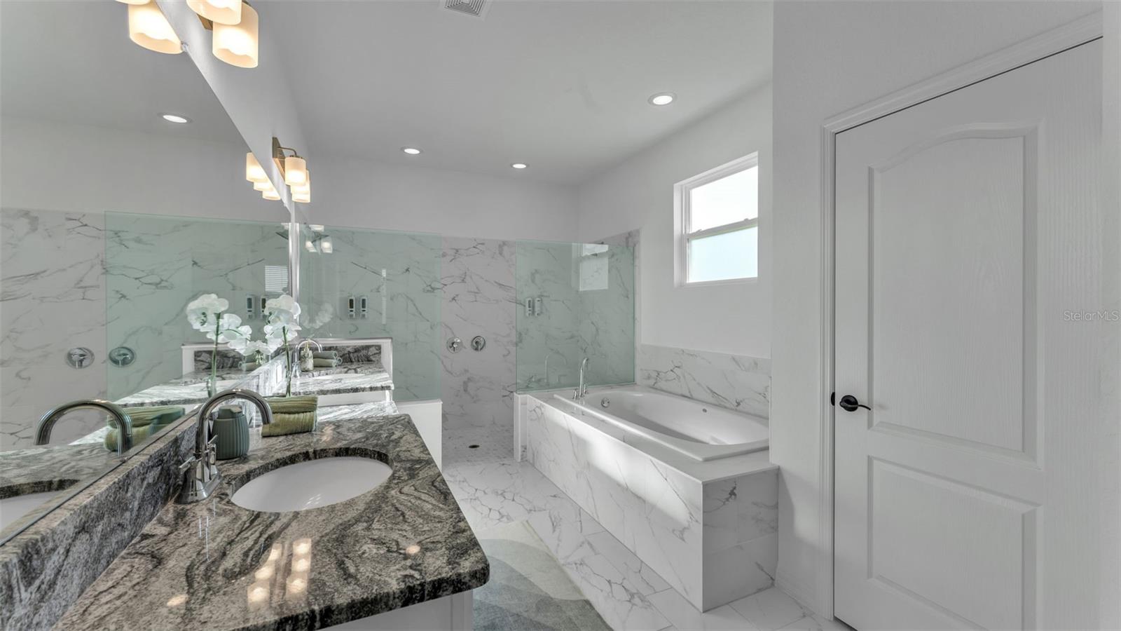 SAND LAKE GRVS PH I - Residential