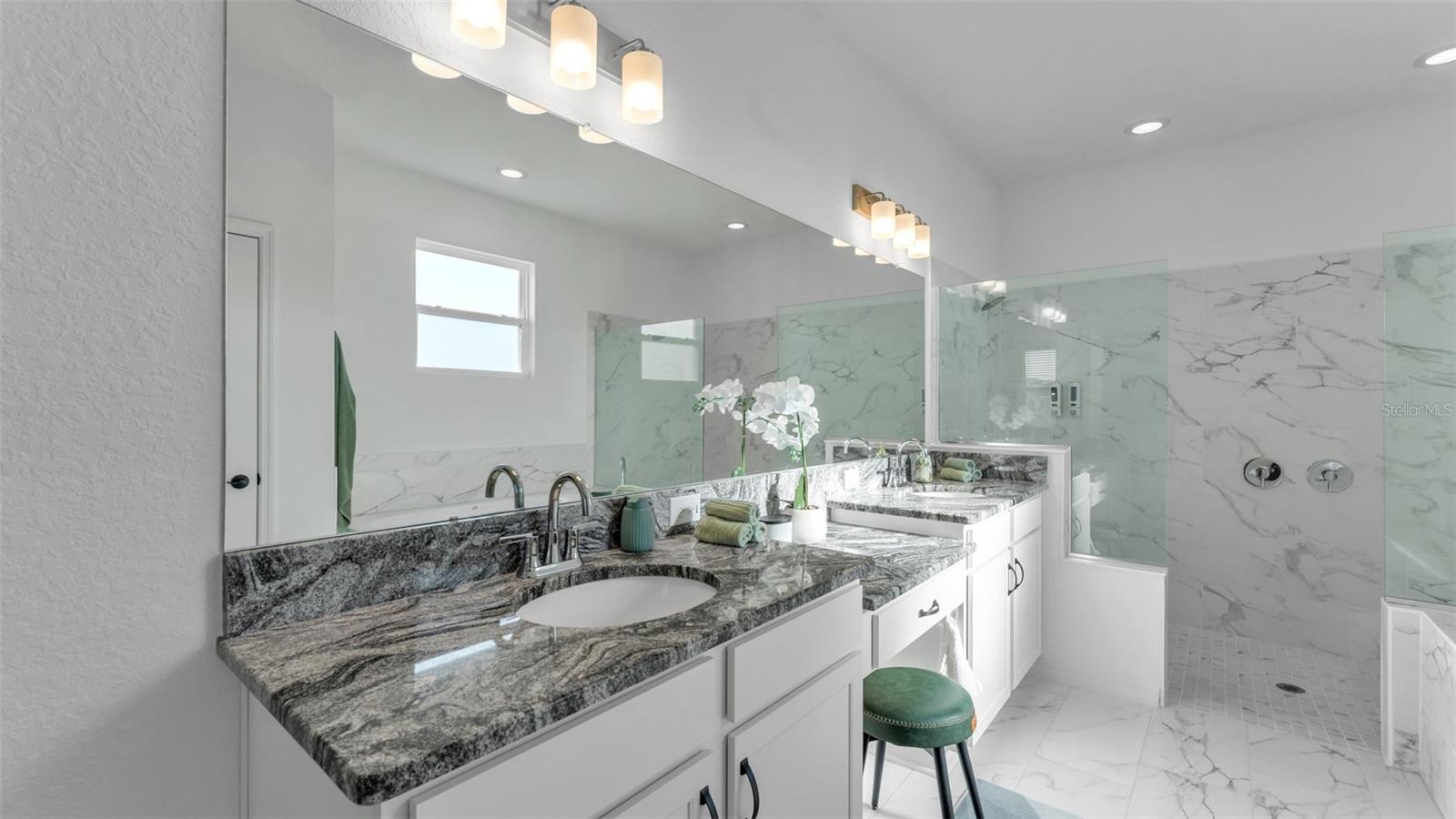 SAND LAKE GRVS PH I - Residential