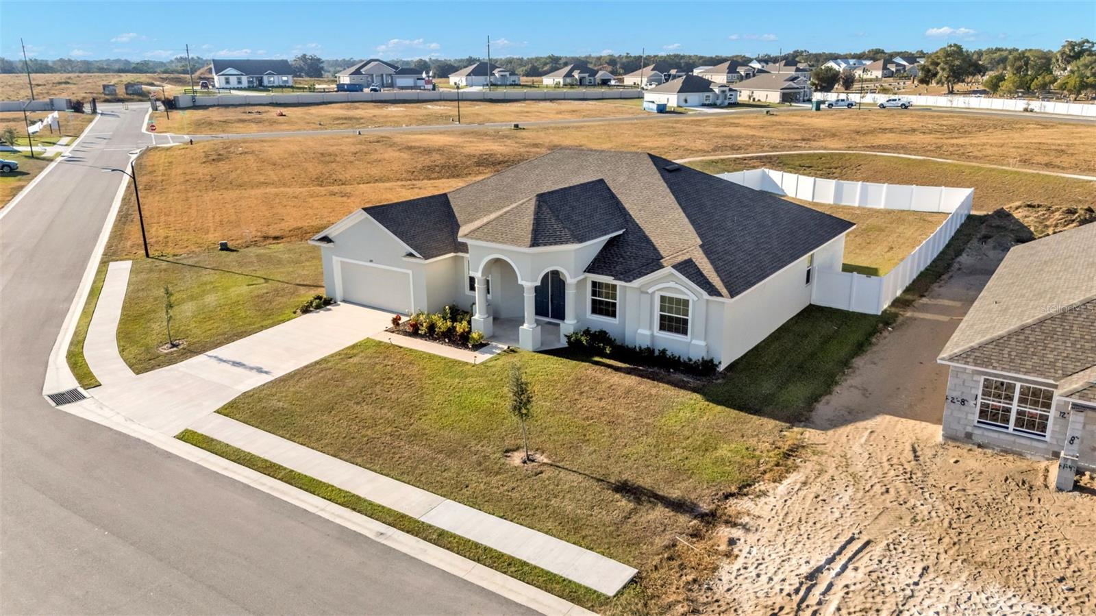 SAND LAKE GRVS PH I - Residential