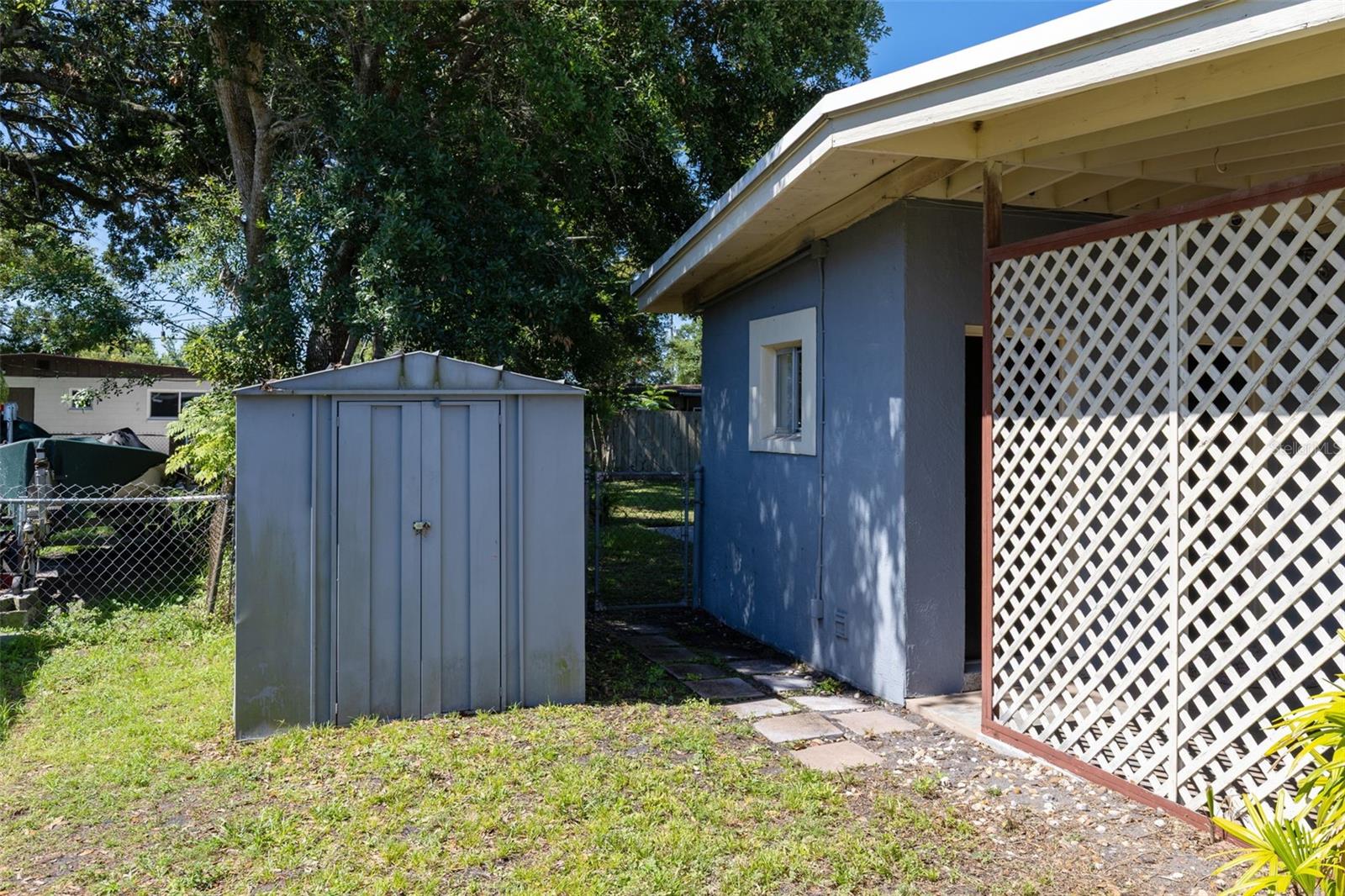 GRAHAM GARDENS - Residential