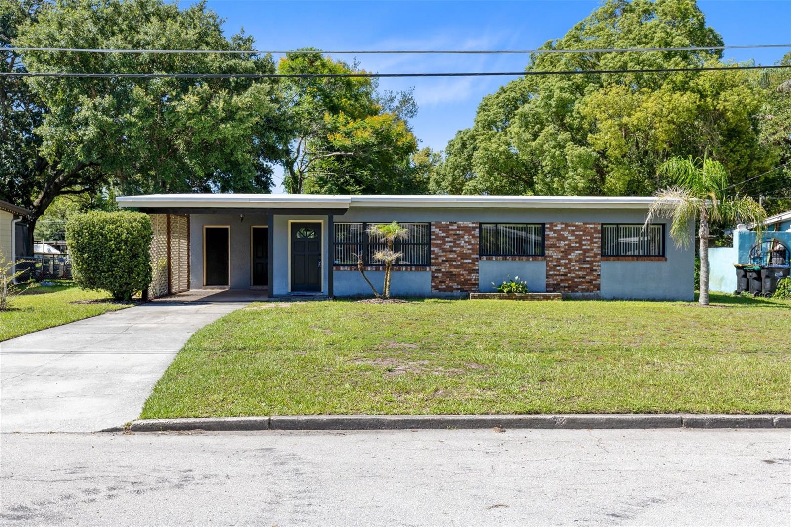 GRAHAM GARDENS - Residential