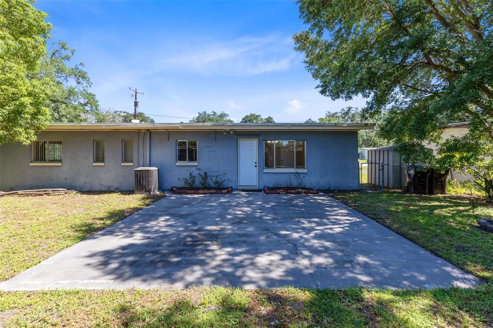 GRAHAM GARDENS - Residential
