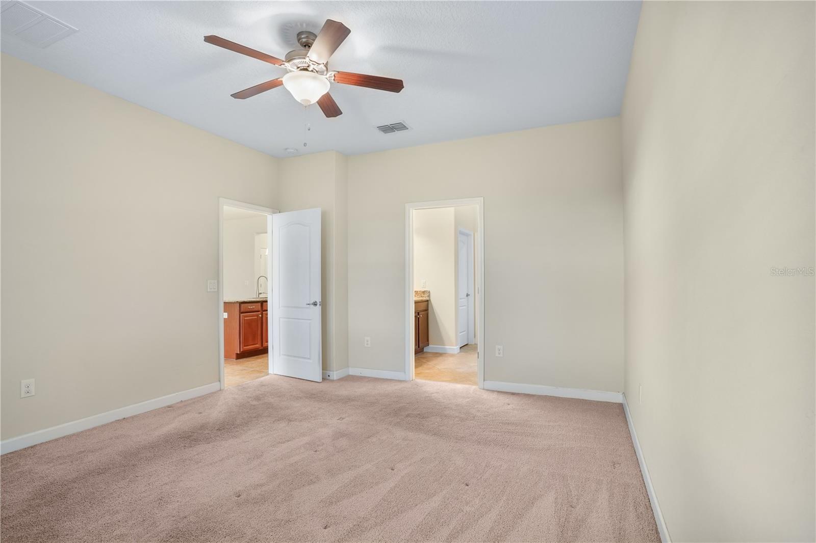 ALEXANDER RDG - Residential
