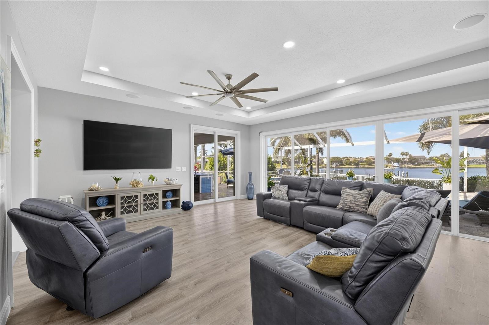 MIRABAY PH 3A-2 - Residential