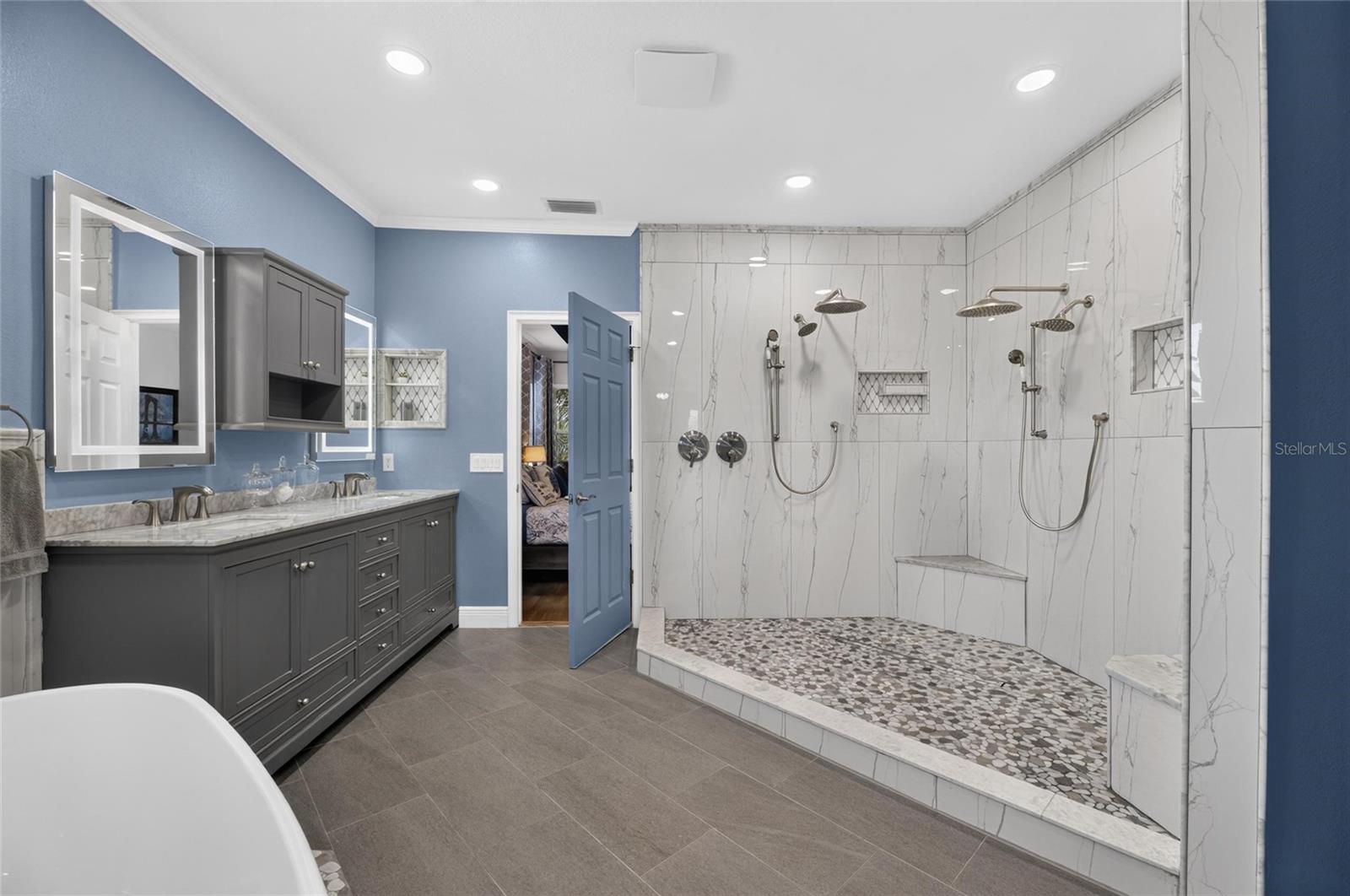 MIRABAY PH 3A-2 - Residential