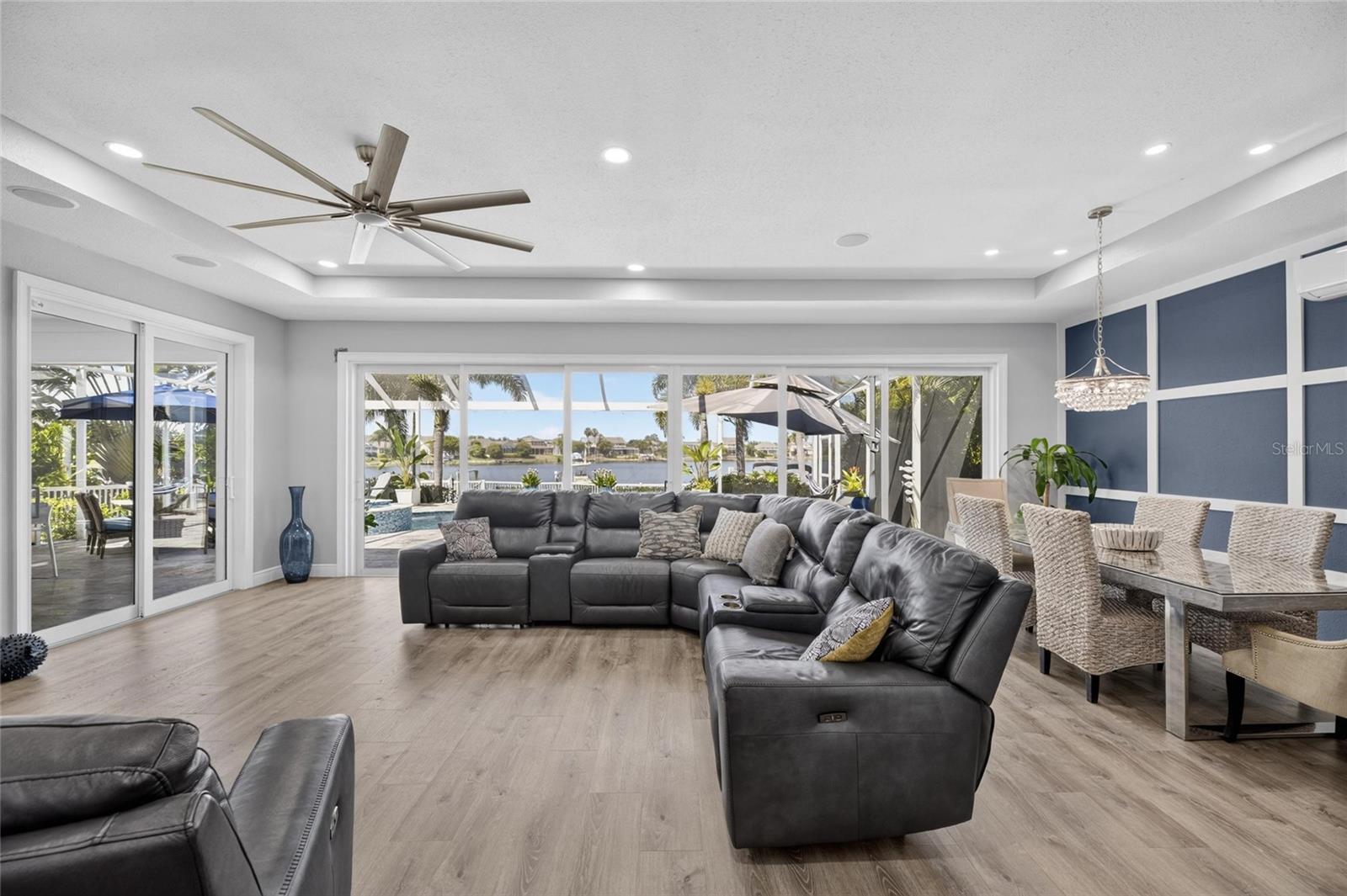 MIRABAY PH 3A-2 - Residential