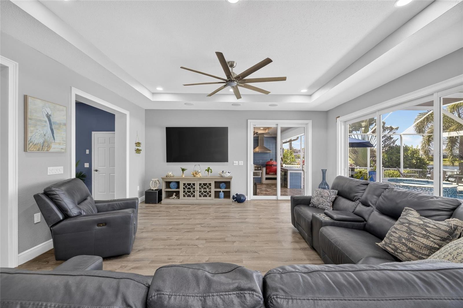MIRABAY PH 3A-2 - Residential
