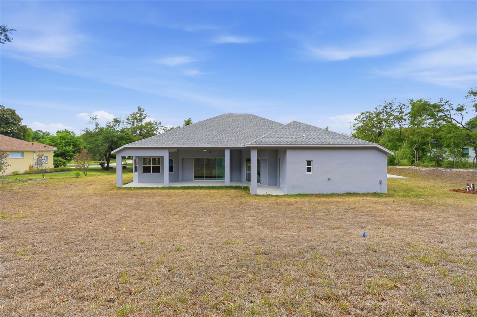 HAMPTON HILLS - Residential
