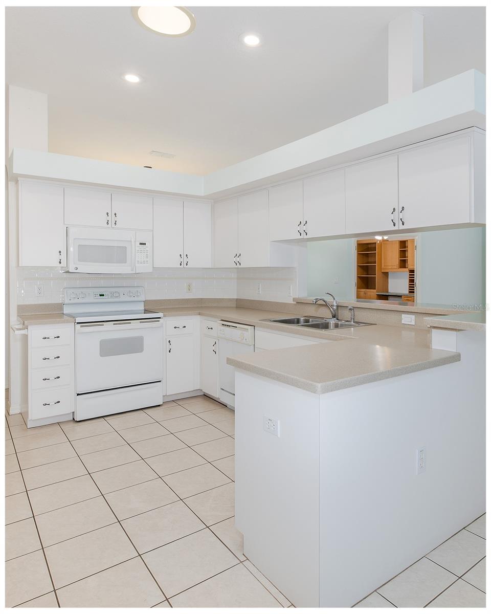 SILVERTHORN PH 2B - Residential