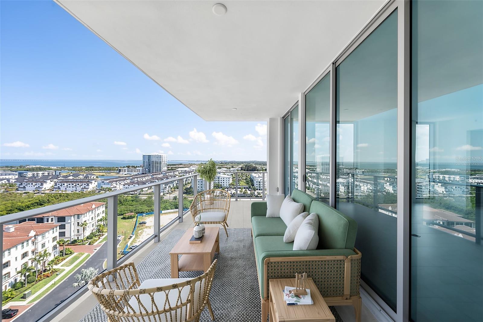 WESTSHORE YACHT CLUB, AQUA TOWER 1 - Residential