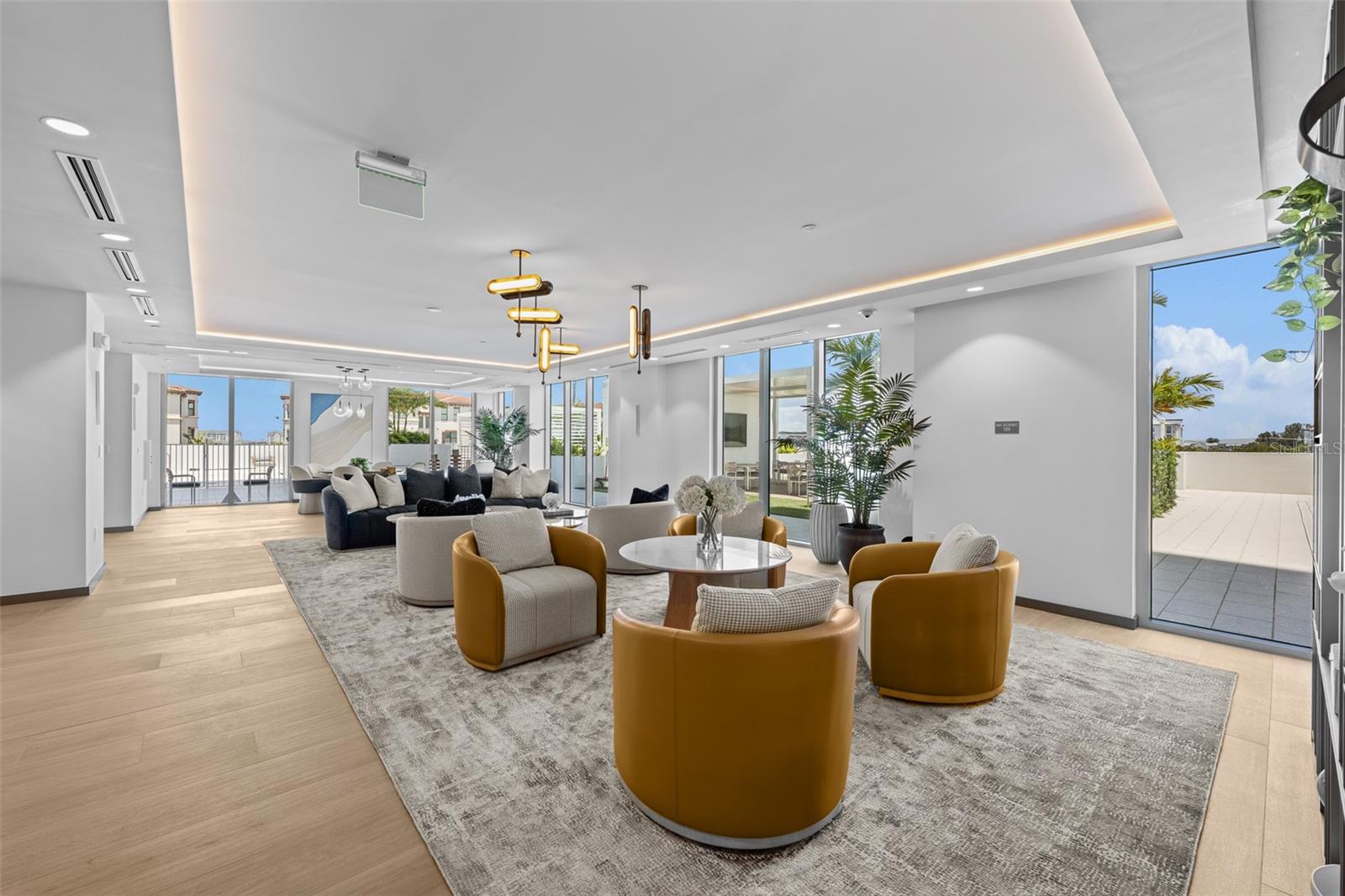 WESTSHORE YACHT CLUB, AQUA TOWER 1 - Residential