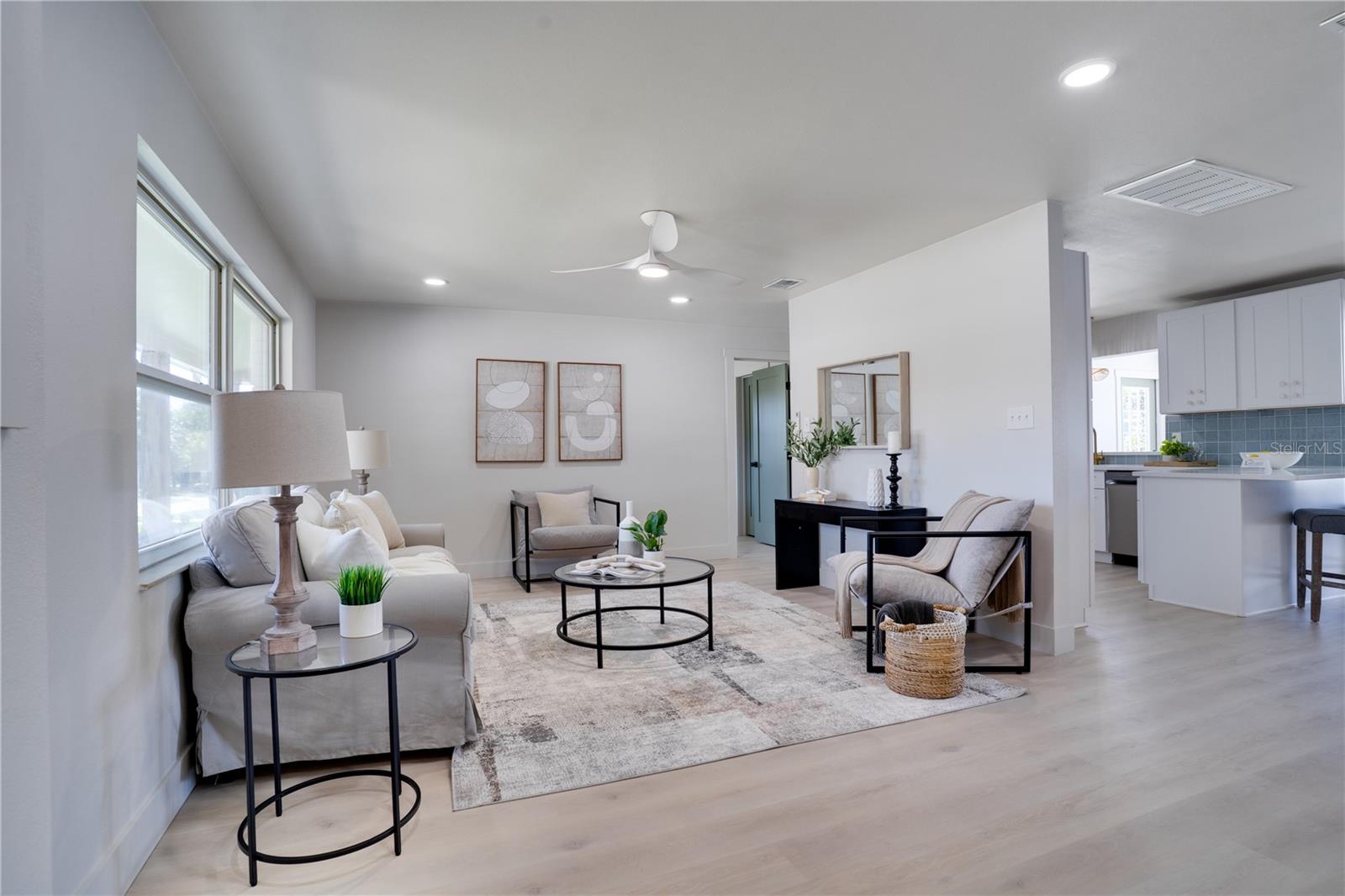 HARBOR HILLS - Residential