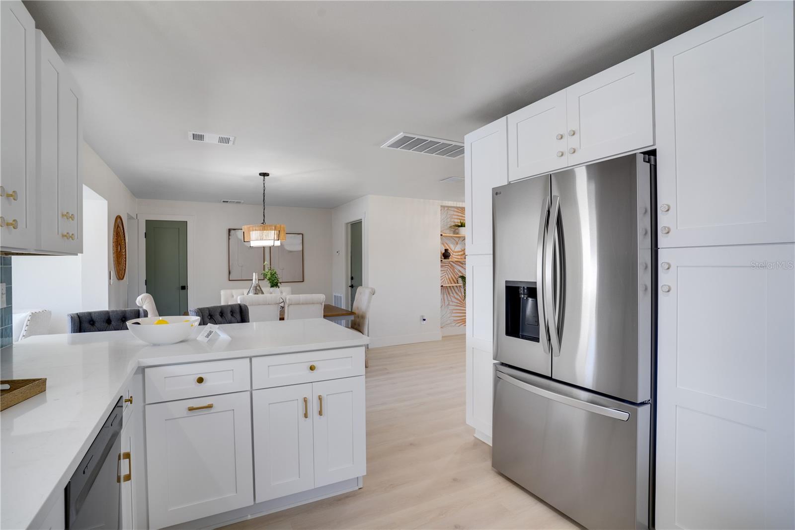 HARBOR HILLS - Residential
