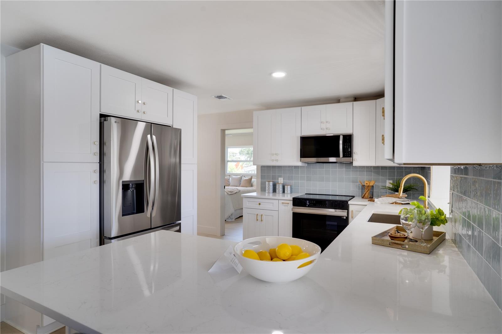 HARBOR HILLS - Residential