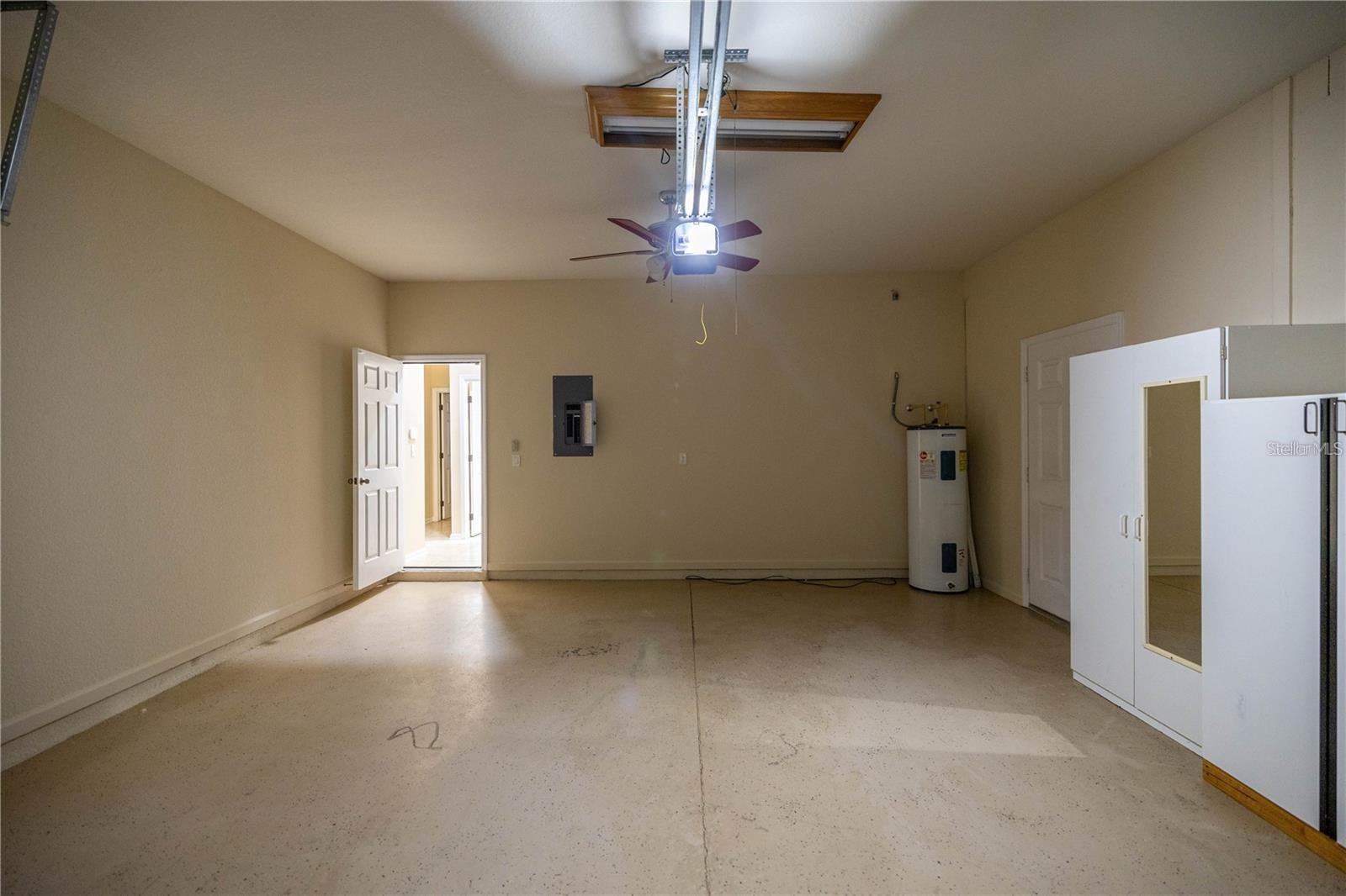 HEATHBROOK MEADOWS - Residential Lease