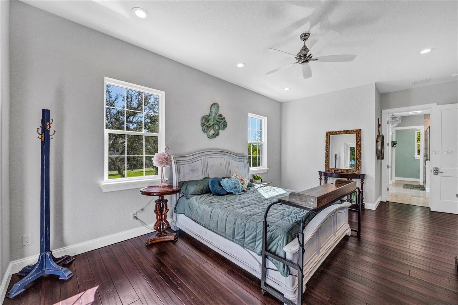 CORAL COVE - Residential