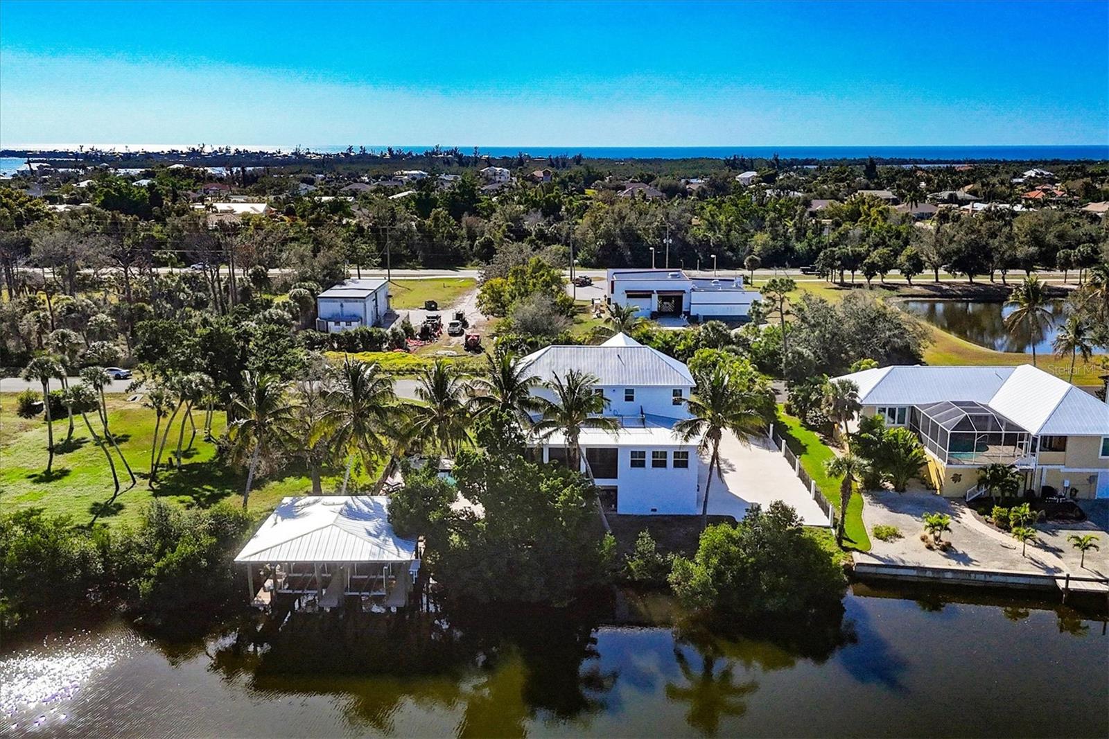 CORAL COVE - Residential