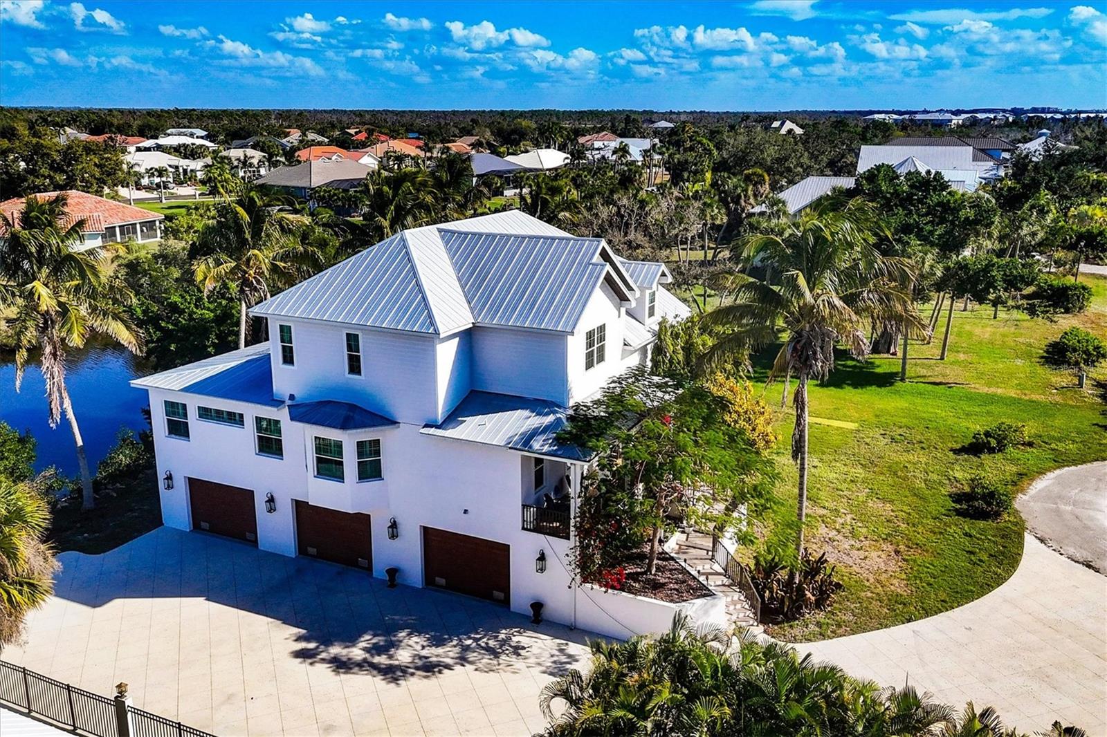 CORAL COVE - Residential
