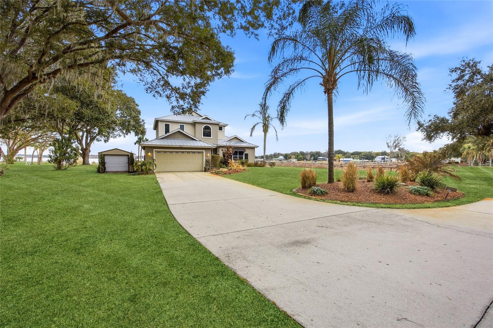 SOUTHWOOD SHORES - Residential