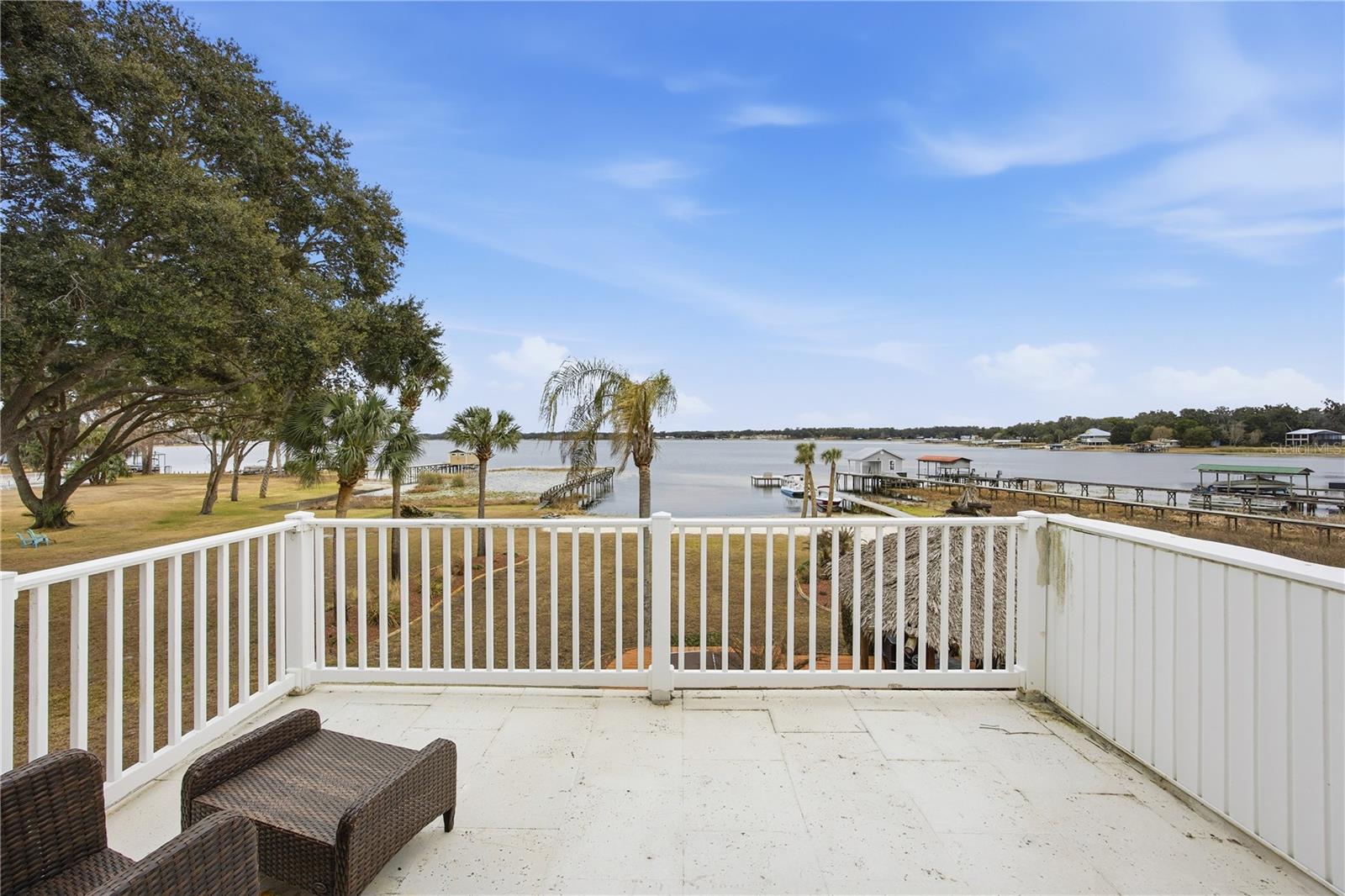 SOUTHWOOD SHORES - Residential