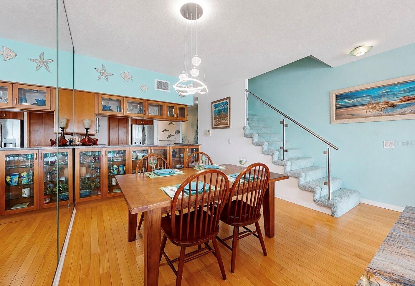 MIRABELLA TWNHMS SUB - Residential Lease