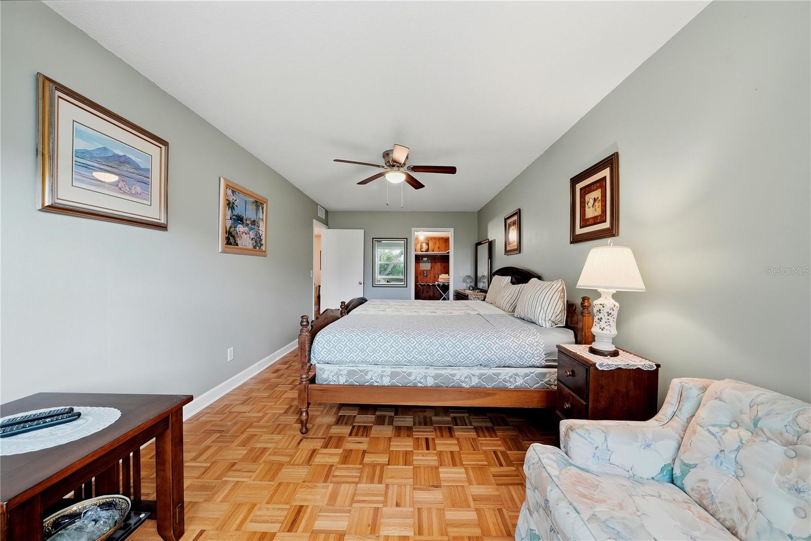 KALMIA CONDO - Residential