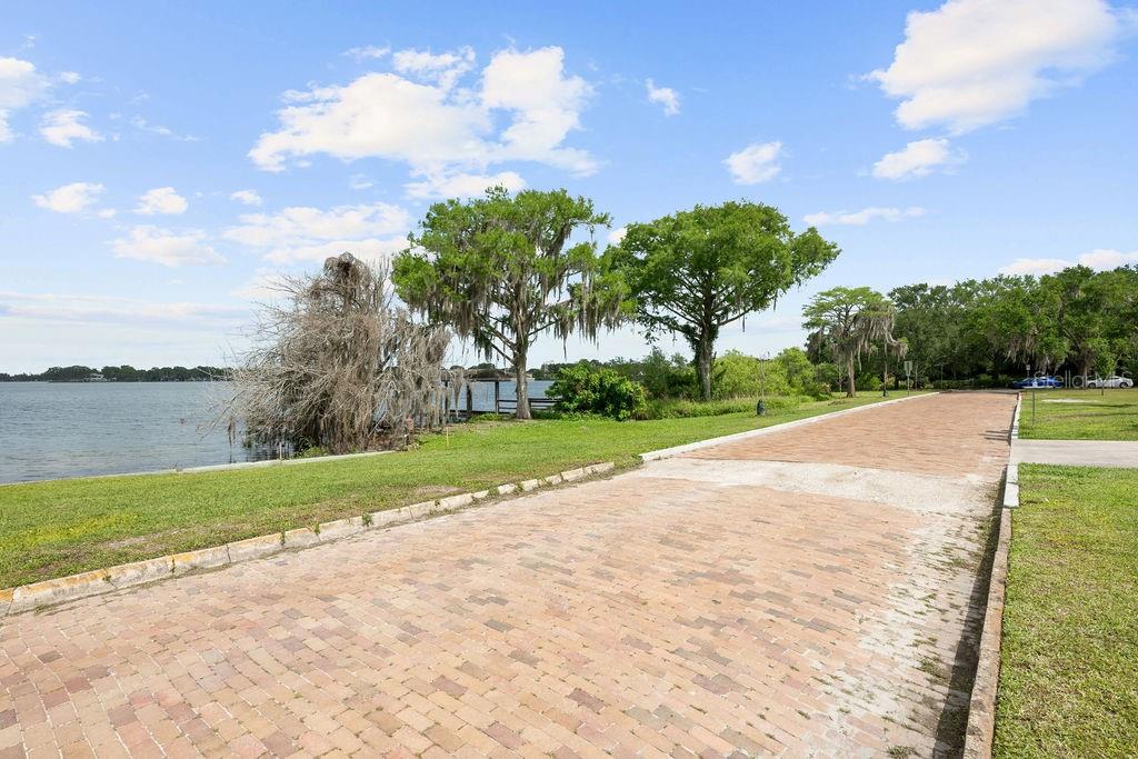 KILLARNEY ESTATES - Land