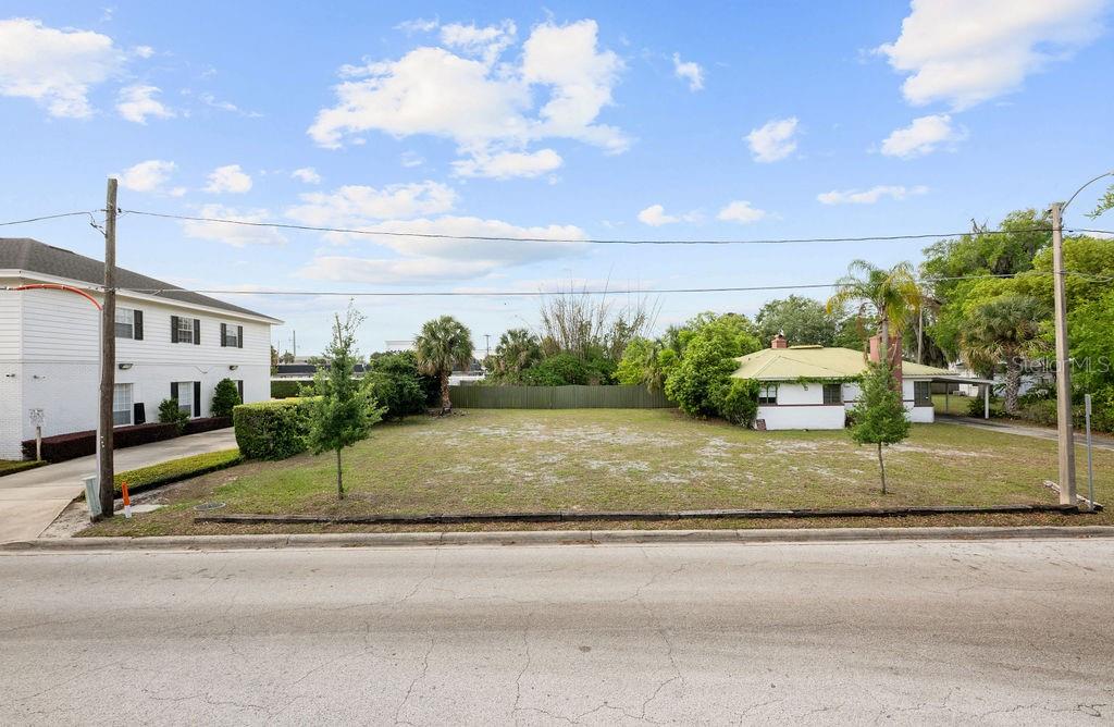 KILLARNEY ESTATES - Land