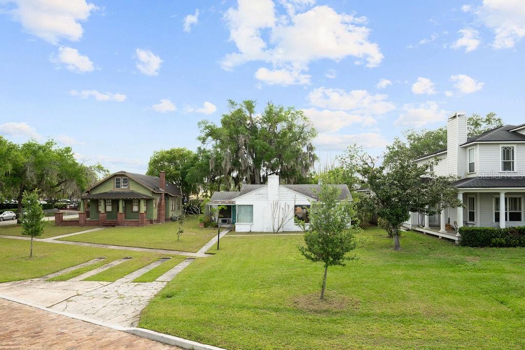 KILLARNEY ESTATES - Land