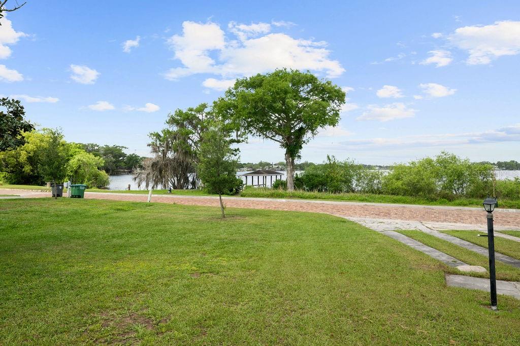 KILLARNEY ESTATES - Land