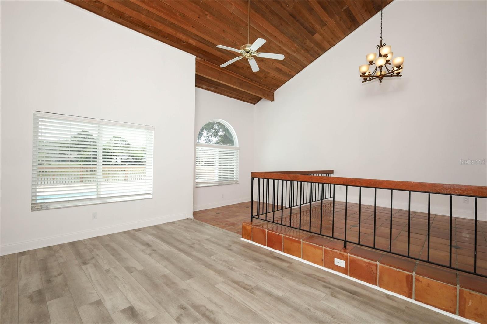 SHEELER OAKS PH 01 - Residential