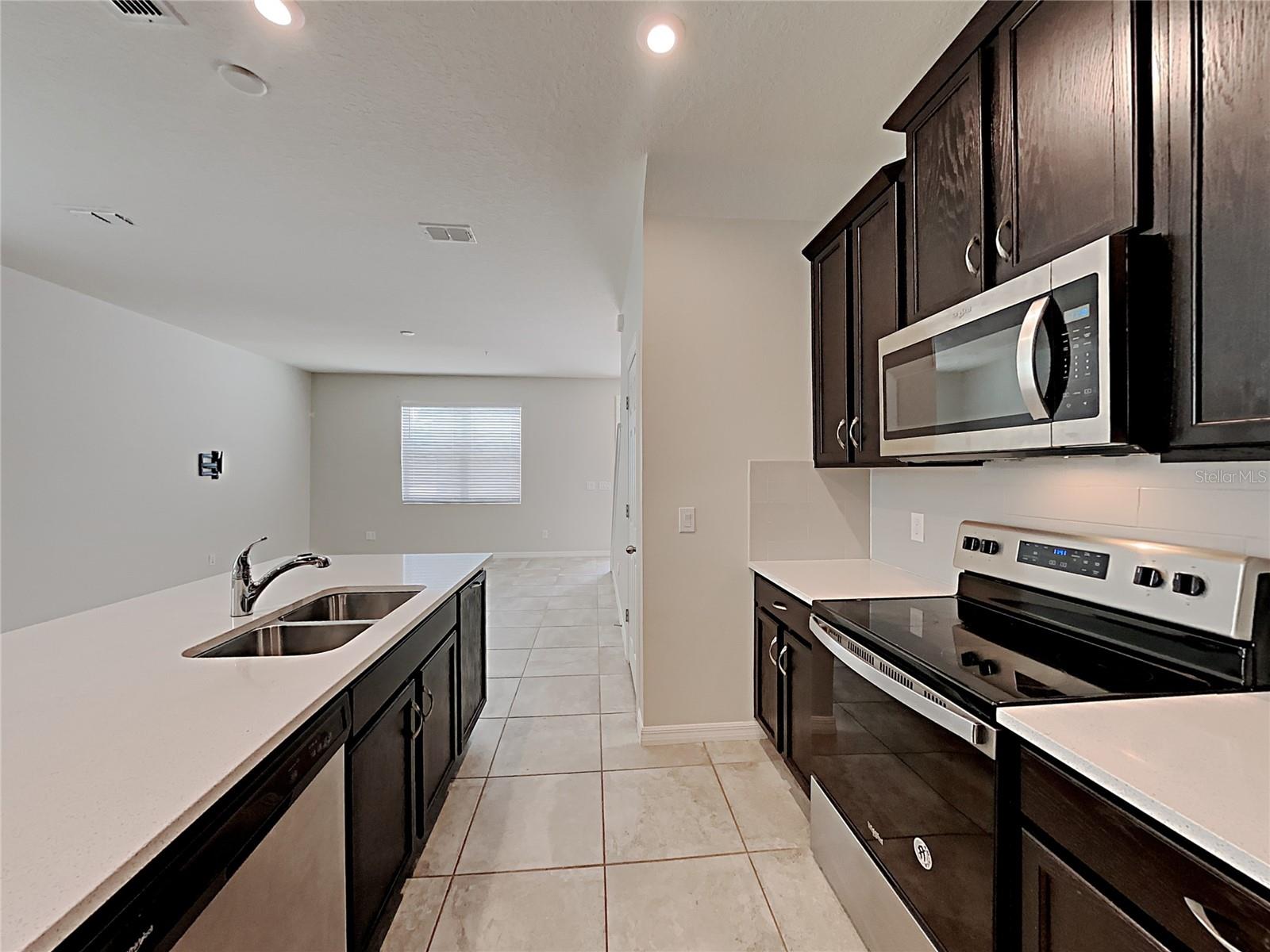 STARWOOD PH N-1A - Residential Lease