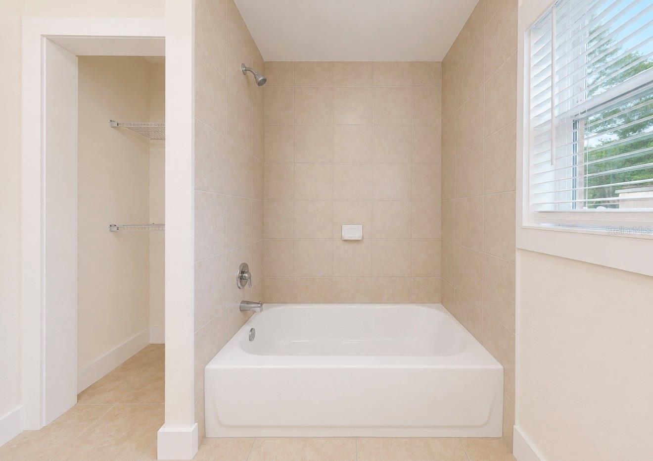 SABLE COVE UNIT 1 - Residential