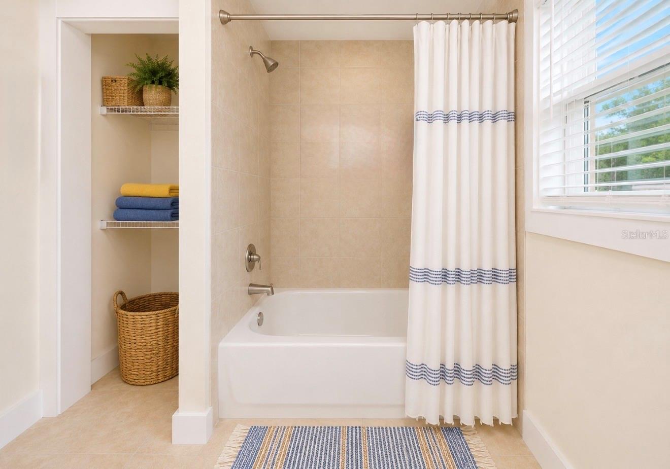 SABLE COVE UNIT 1 - Residential