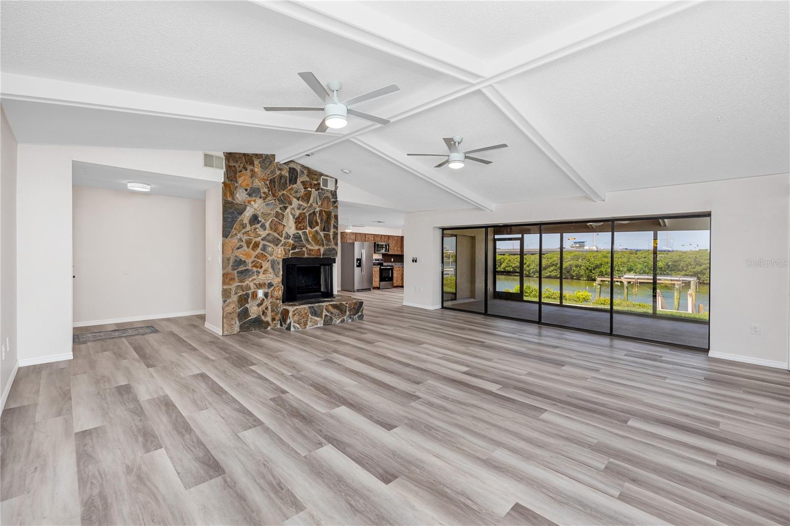 BAYHAVEN 3RD ADD - Residential