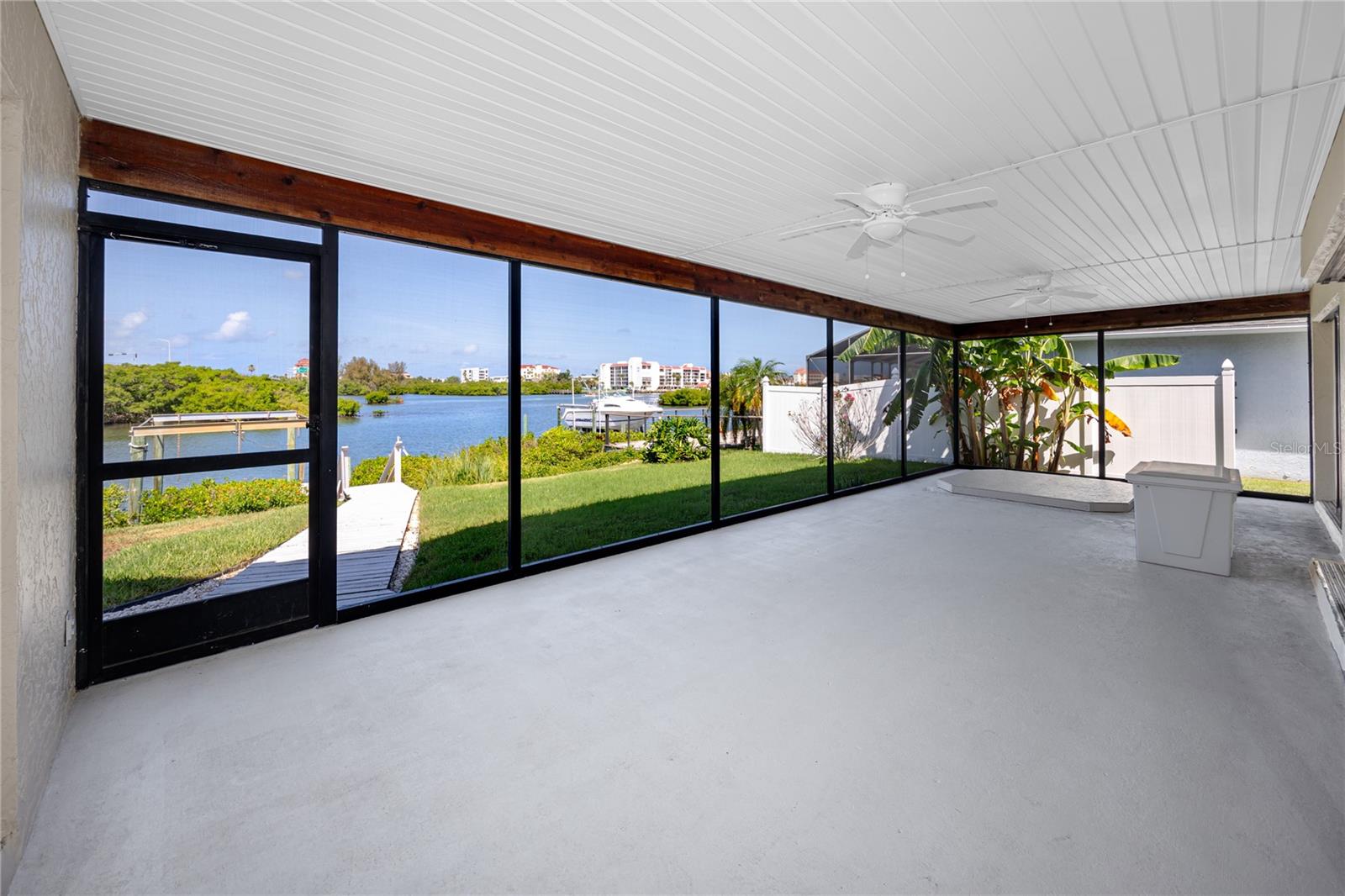 BAYHAVEN 3RD ADD - Residential