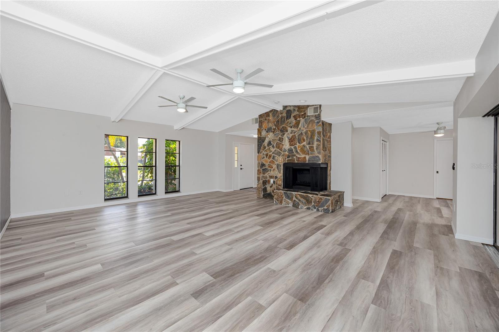 BAYHAVEN 3RD ADD - Residential