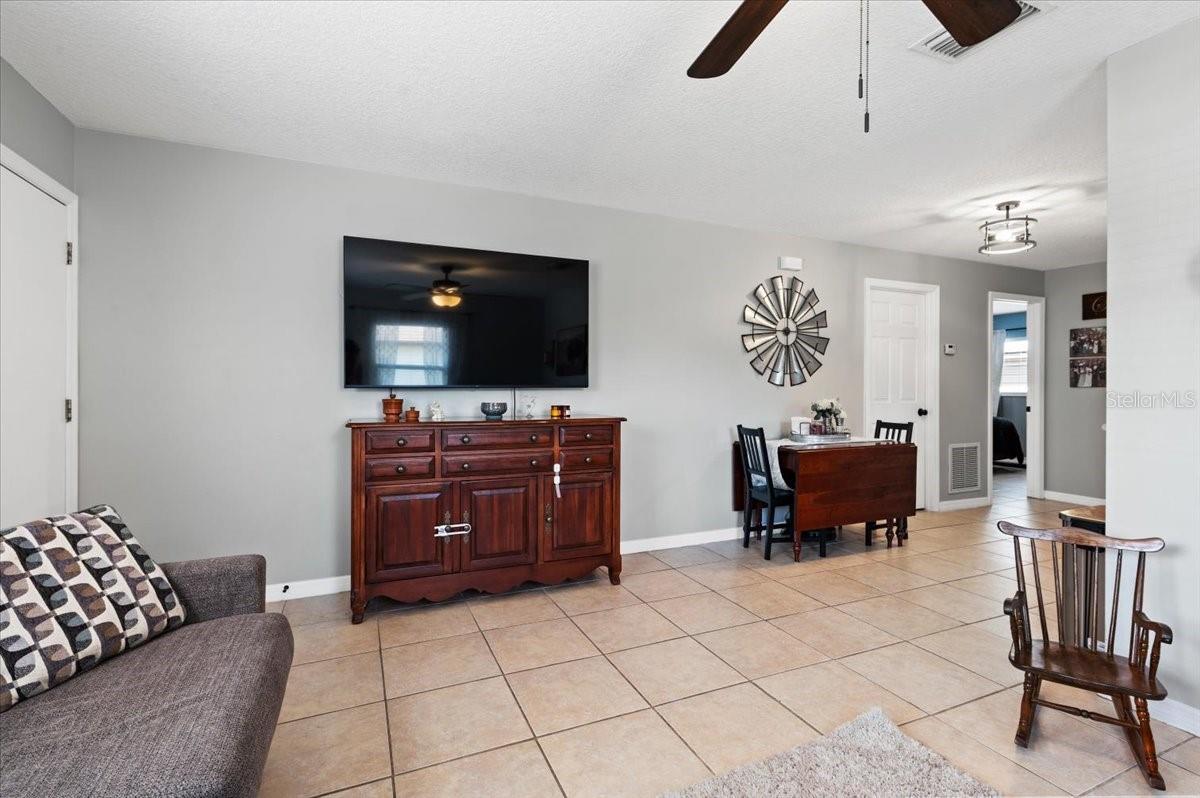 DIXIE HEIGHTS - Residential