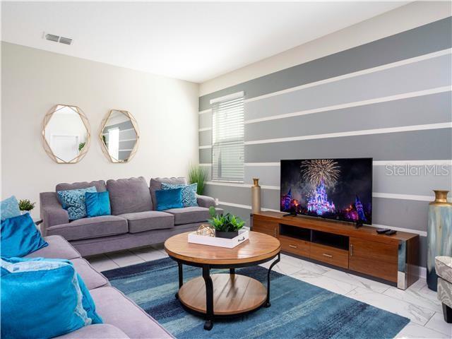 STONEYBROOK SOUTH TR K - Residential Lease