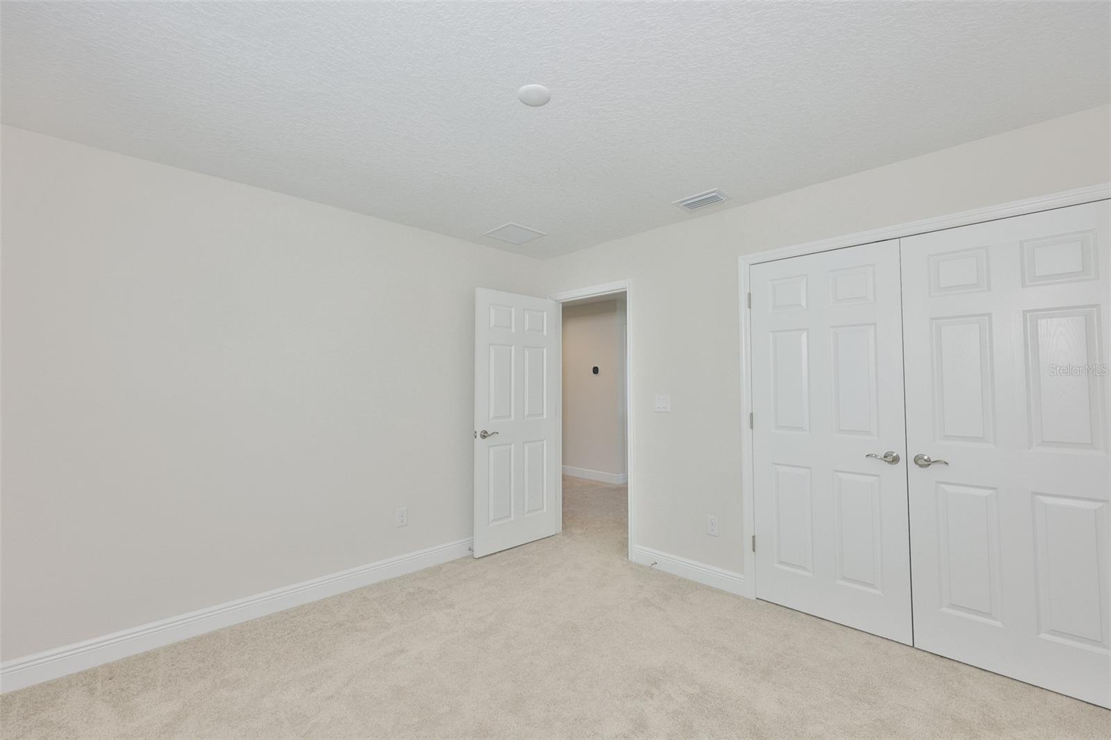 HINTON HAWKSTONE PH 1A2 - Residential Lease