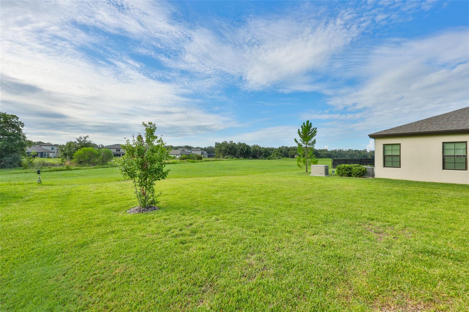 HINTON HAWKSTONE PH 1A2 - Residential Lease