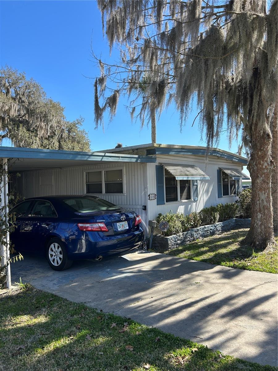 EUSTIS COUNTRY CLUB MANOR MHP UNIT 02A - Residential