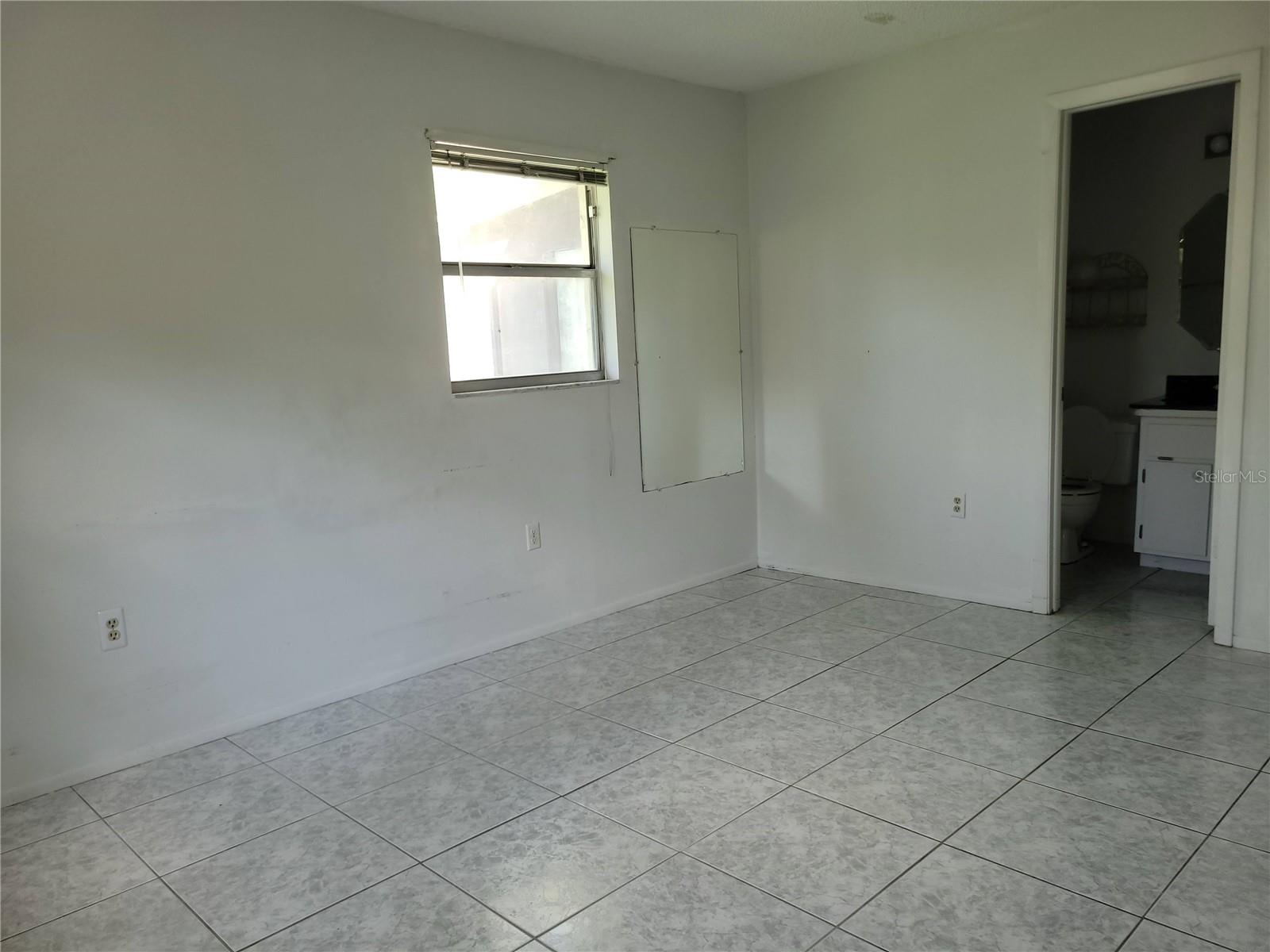 VILLA DEL RIO - Residential Lease