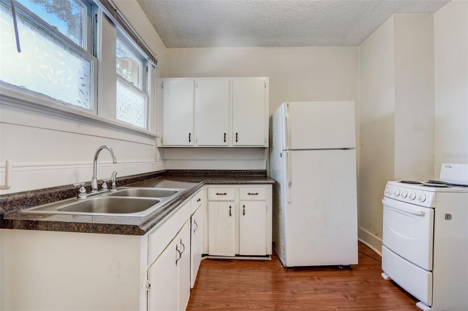 HIBISCUS COURT - Residential Income