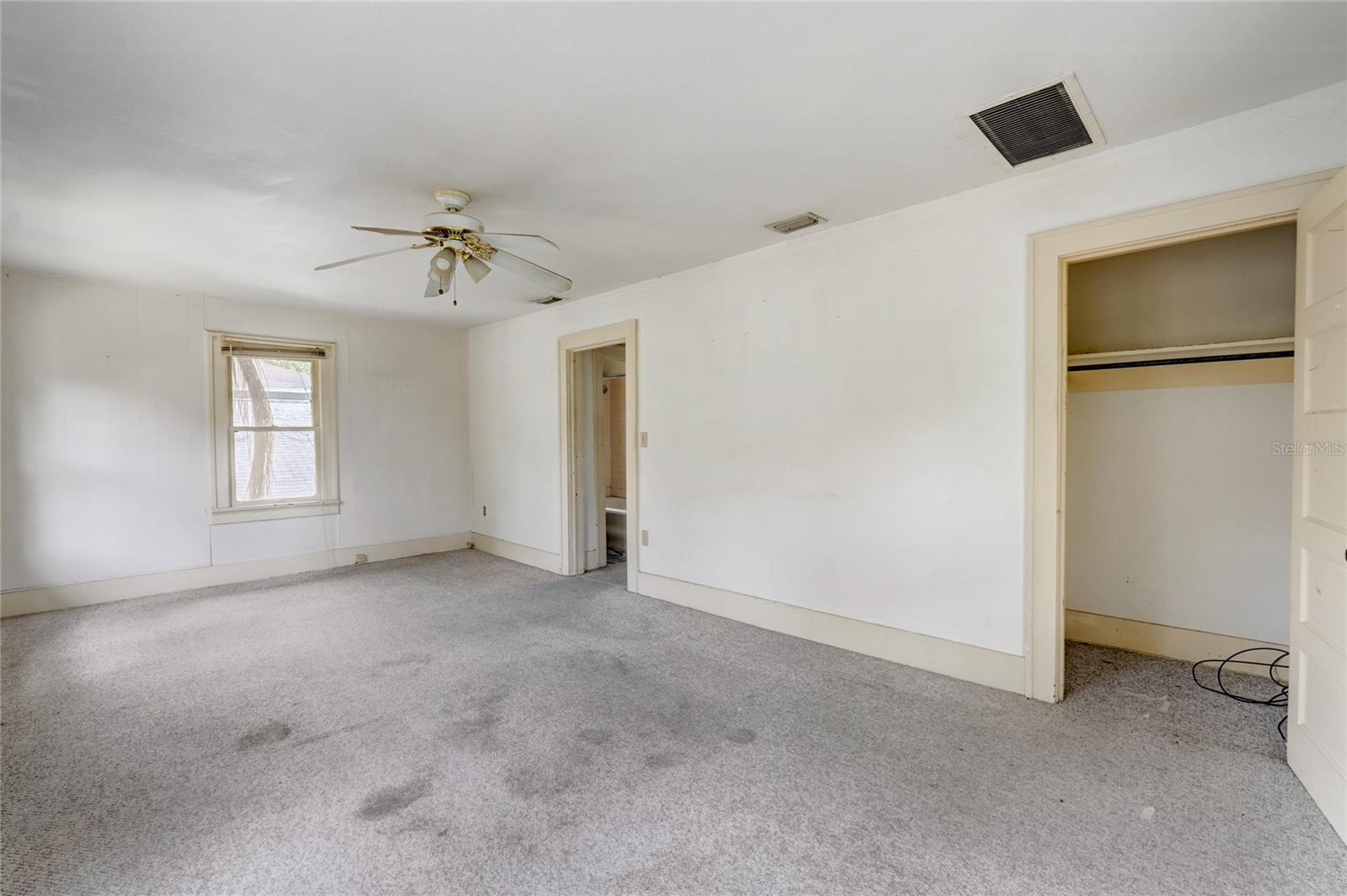 HIBISCUS COURT - Residential Income