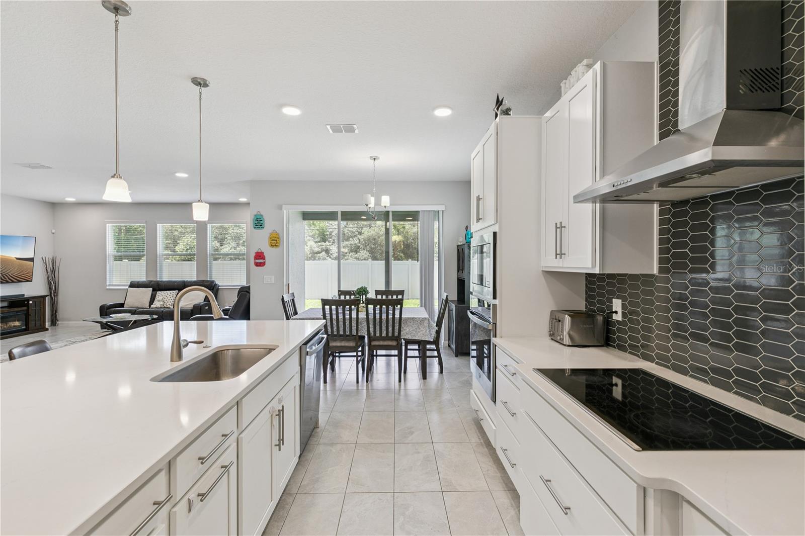 RED EMBER NORTH - Residential