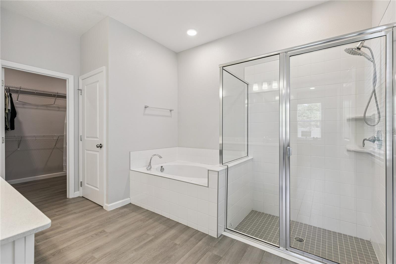 RED EMBER NORTH - Residential