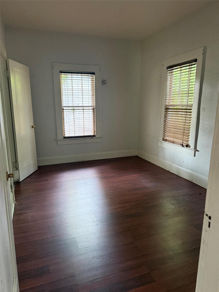 NEW PORT RICHEY CITY - Residential