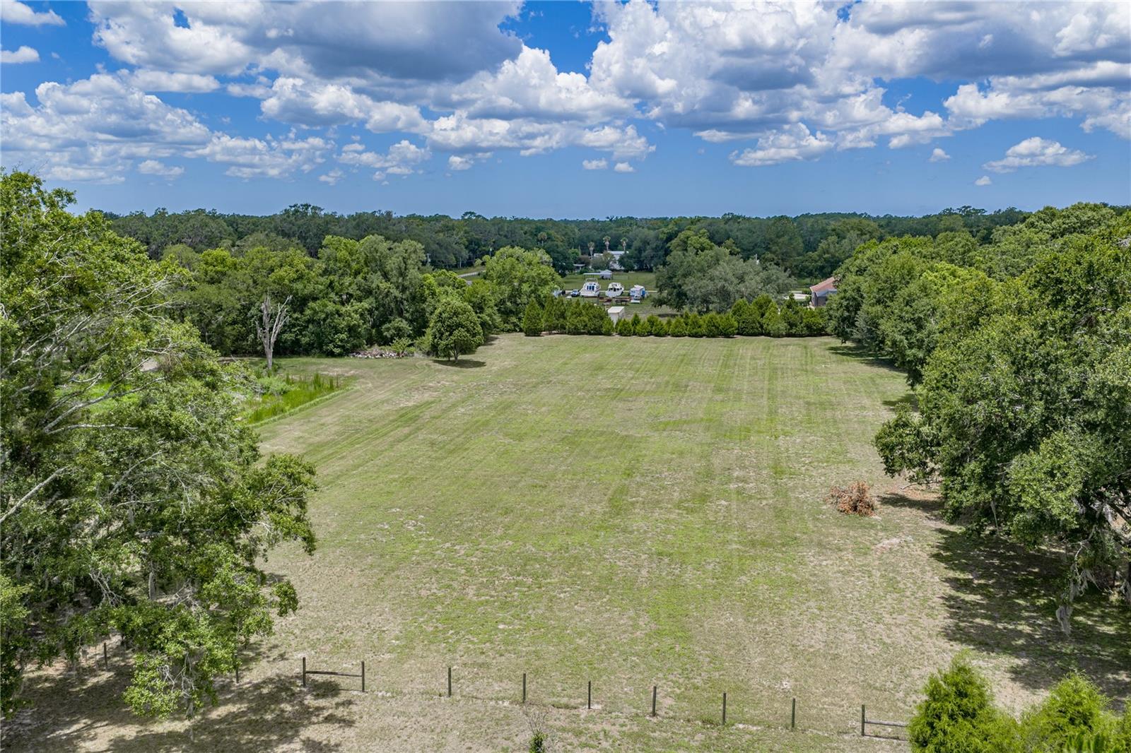 ACREAGE - Residential